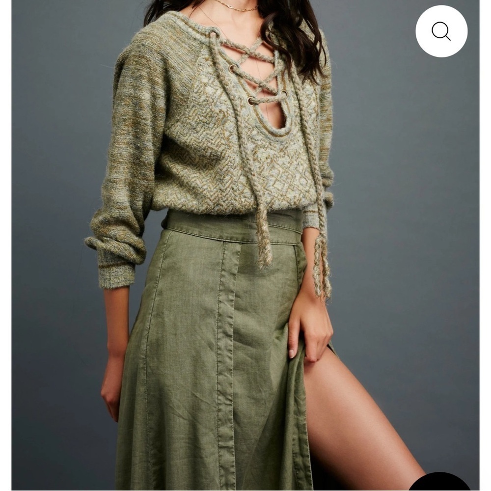 Free People Green Sweater these run large but not huge - Picture 2 of 9